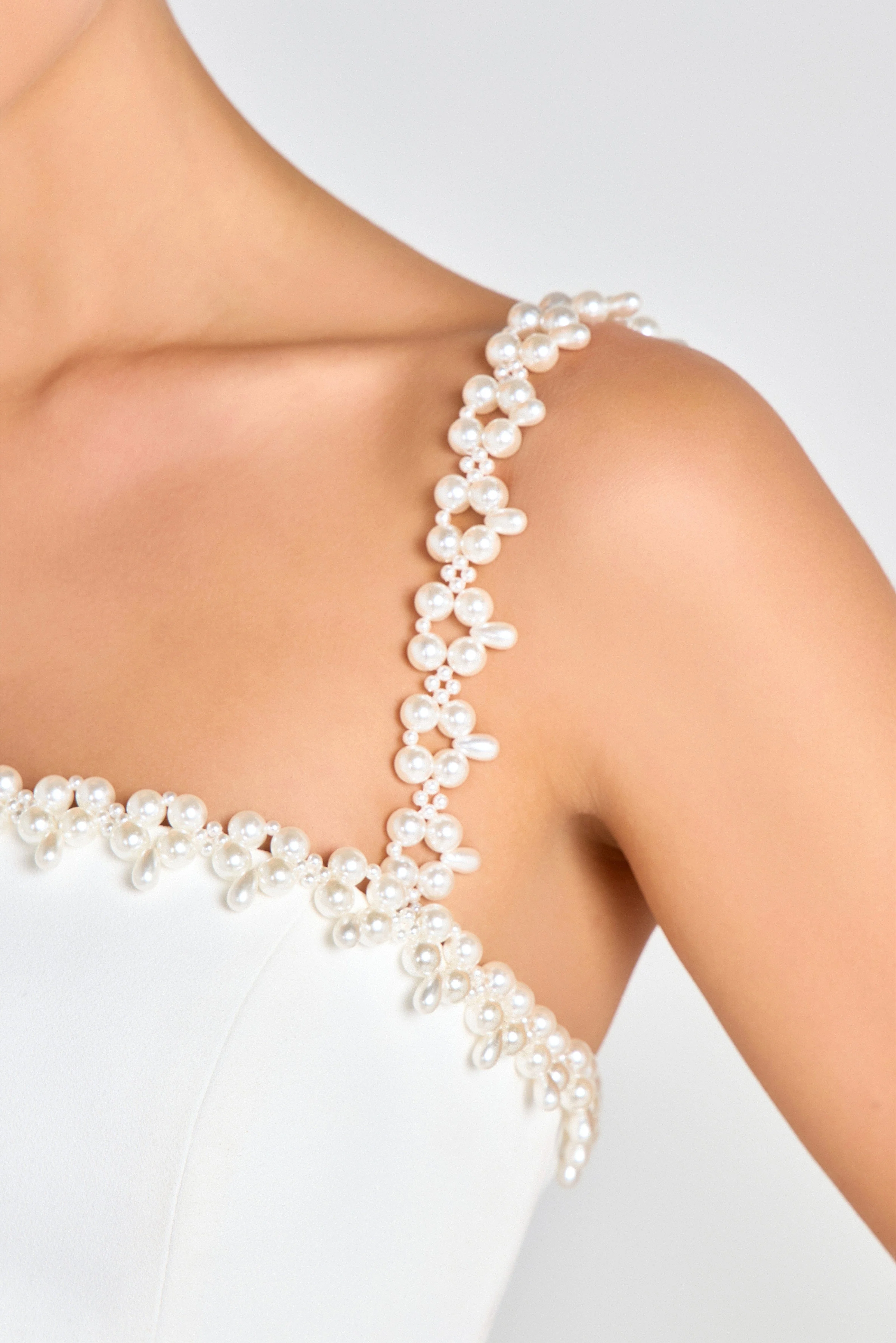 Em White Dress - Image 7